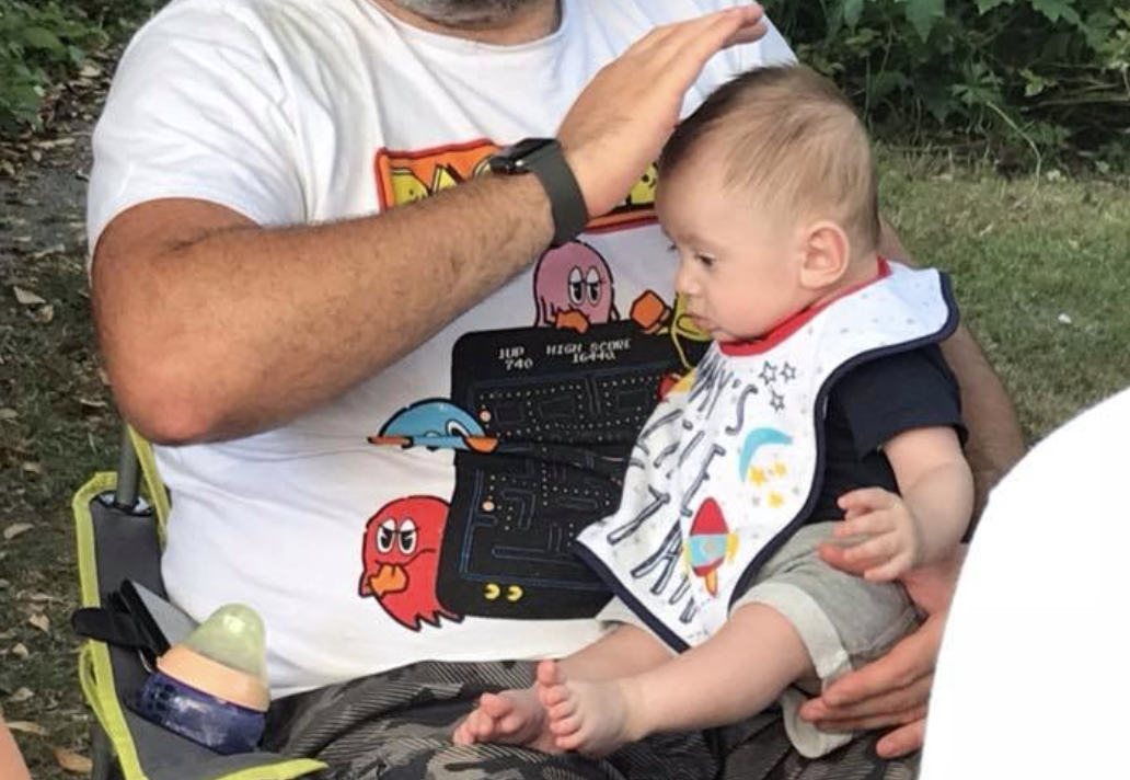 I was told to ‘cover up’ while feeding my baby, and I’m FURIOUS